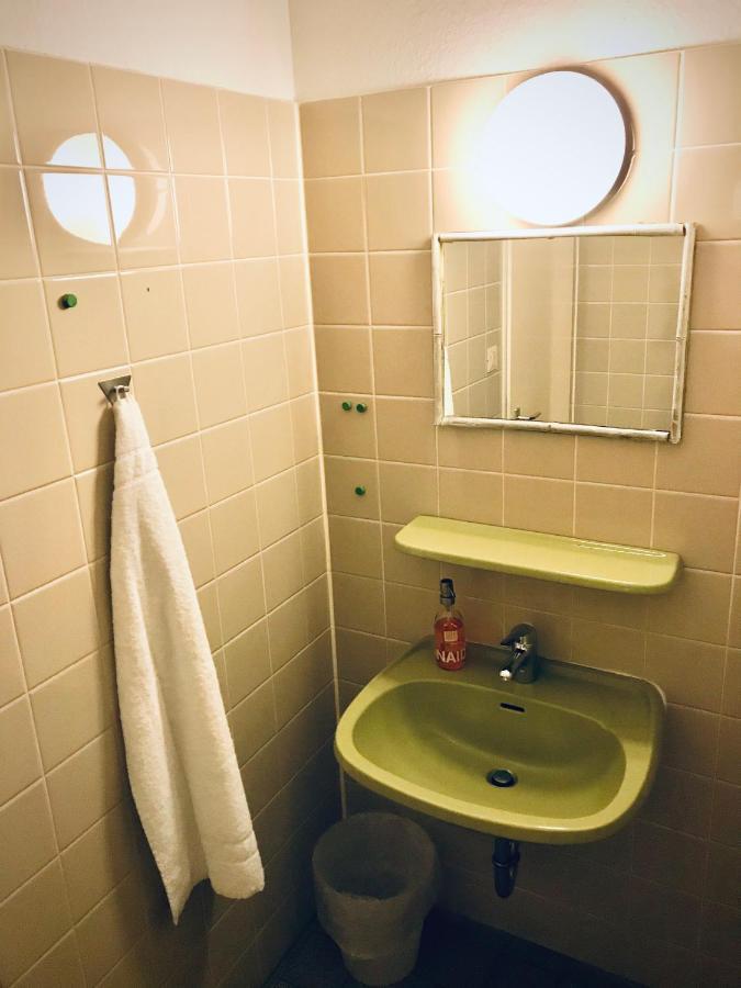 Boutique Hostel Lekkerurlaub Берлин Экстерьер фото